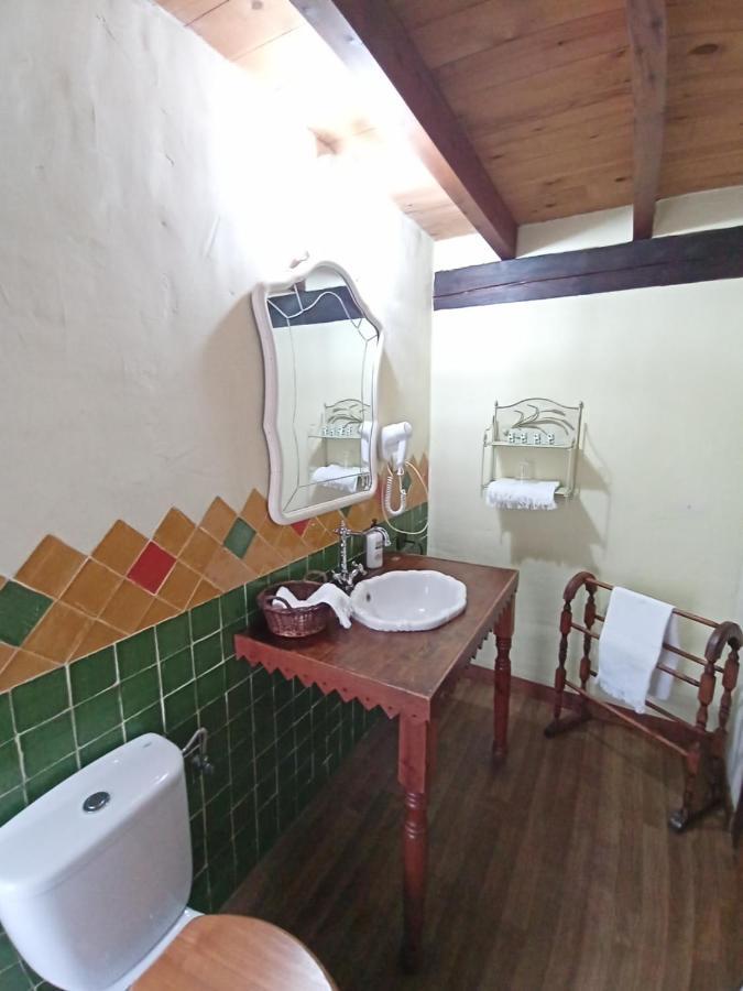Gasthaus El Espesedo De Cabarceno Argomilla Exterior foto